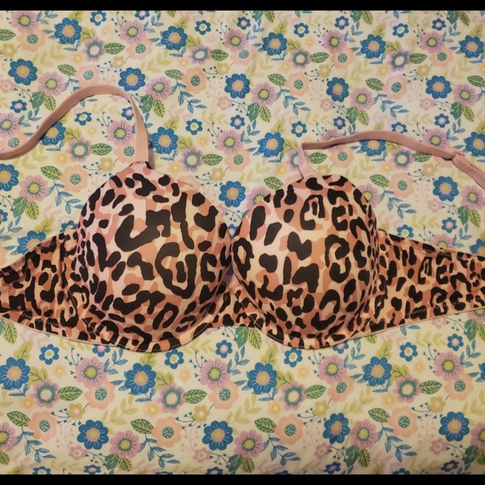 36C leopard print bra
